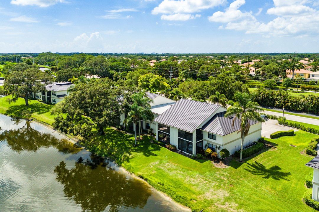 En Venta: $419,900 (2 camas, 2 baños, 1300 Pies cuadrados)