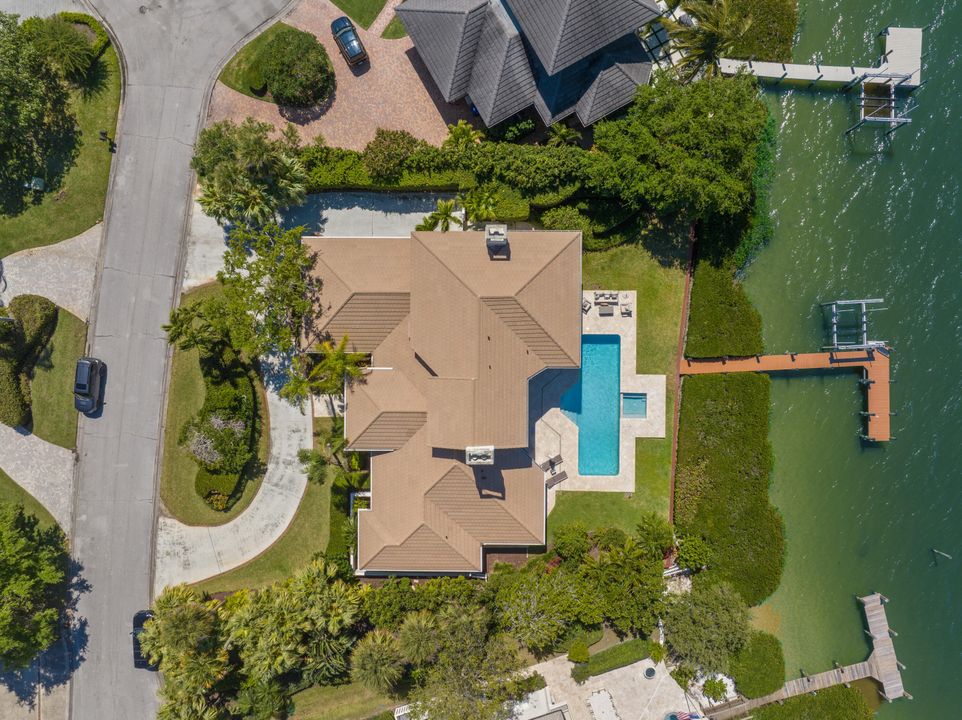 На продажу: $3,995,000 (4 спален, 4 ванн, 3715 Квадратных фут)