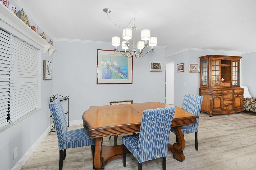 Active With Contract: $180,000 (2 beds, 2 baths, 1396 Square Feet)