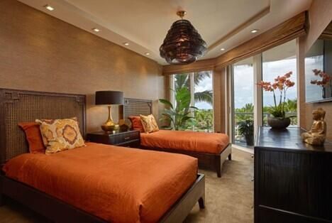 出租: $22,000 (3 贝兹, 3 浴室, 2335 平方英尺)