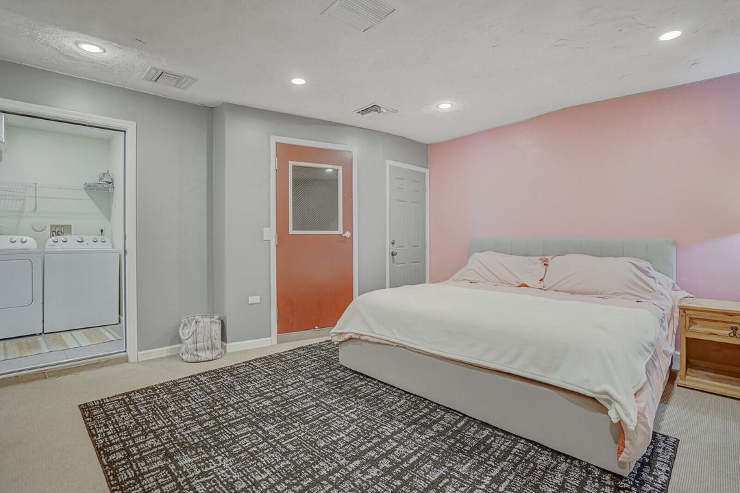 En Venta: $430,000 (3 camas, 2 baños, 1846 Pies cuadrados)