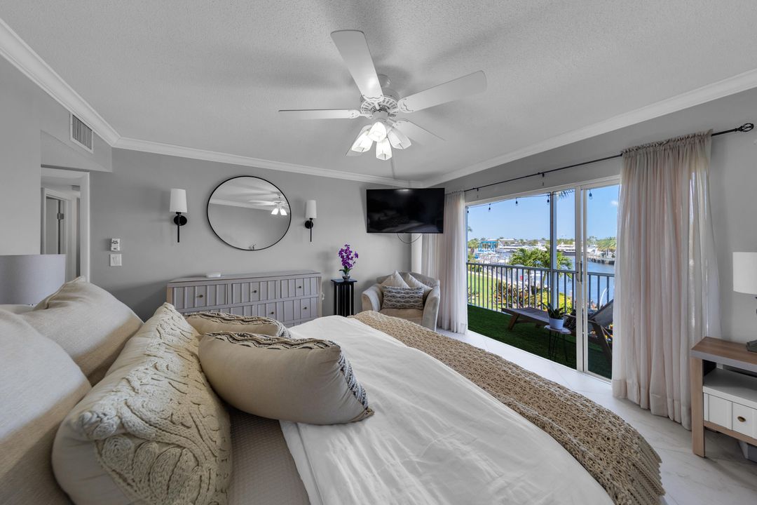 合同活跃: $2,800 (2 贝兹, 2 浴室, 1218 平方英尺)