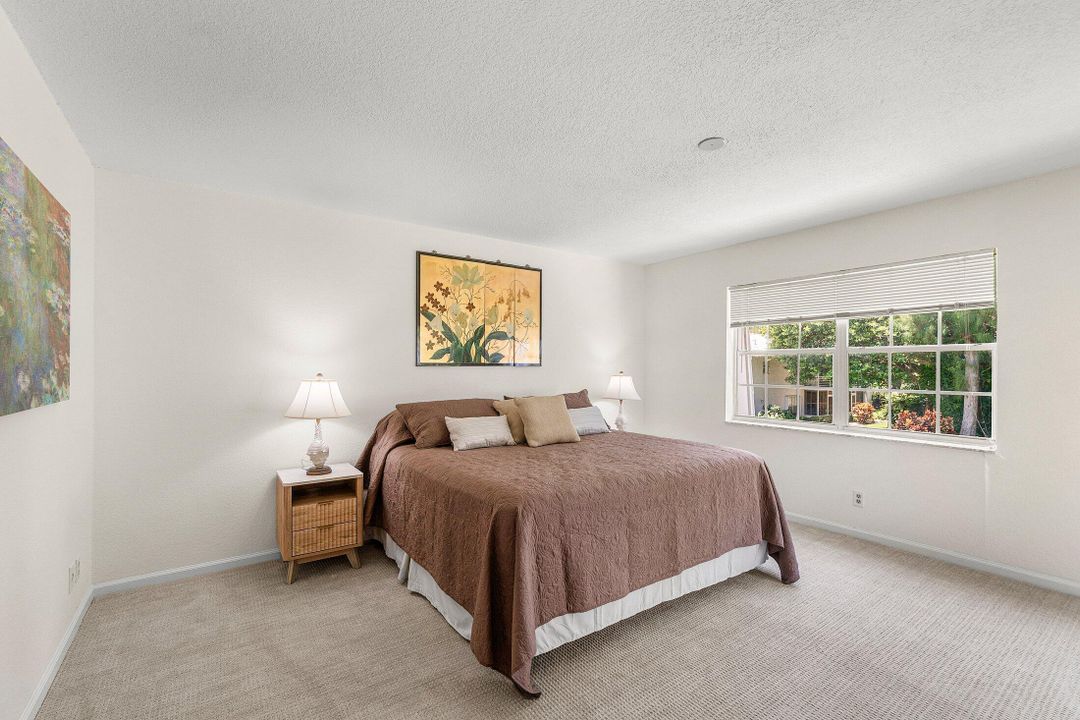 Active With Contract: $3,500 (1 beds, 1 baths, 1058 Square Feet)