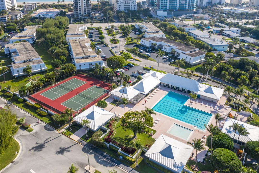 Active With Contract: $3,500 (1 beds, 1 baths, 1058 Square Feet)