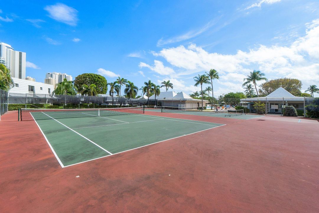 Active With Contract: $3,500 (1 beds, 1 baths, 1058 Square Feet)