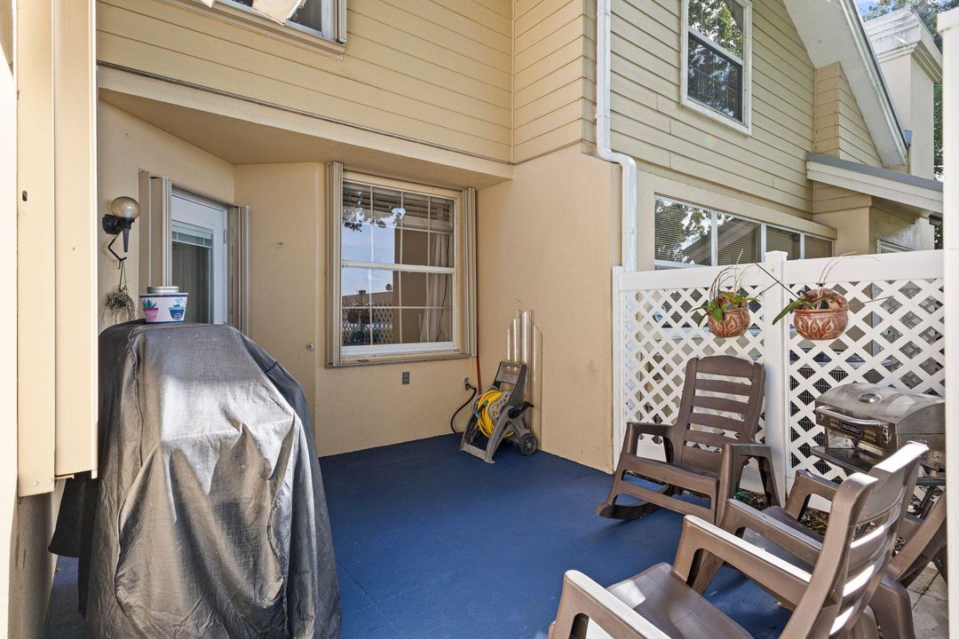 待售: $389,999 (3 贝兹, 2 浴室, 1282 平方英尺)