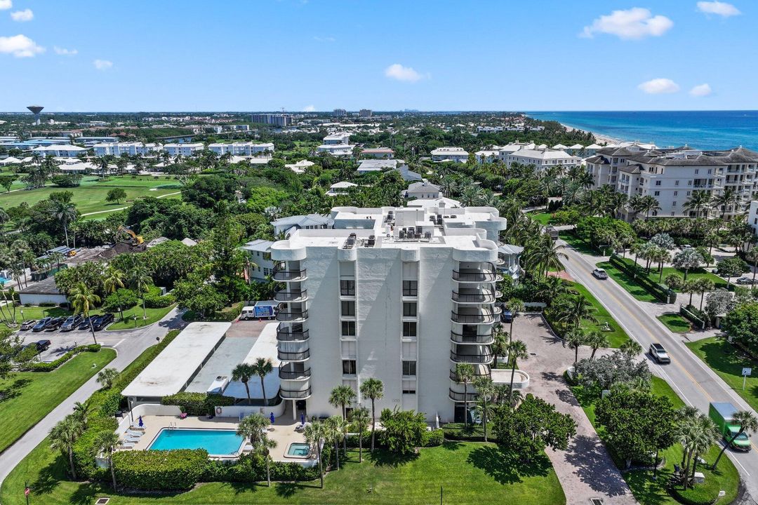 En Venta: $2,150,000 (2 camas, 2 baños, 2253 Pies cuadrados)