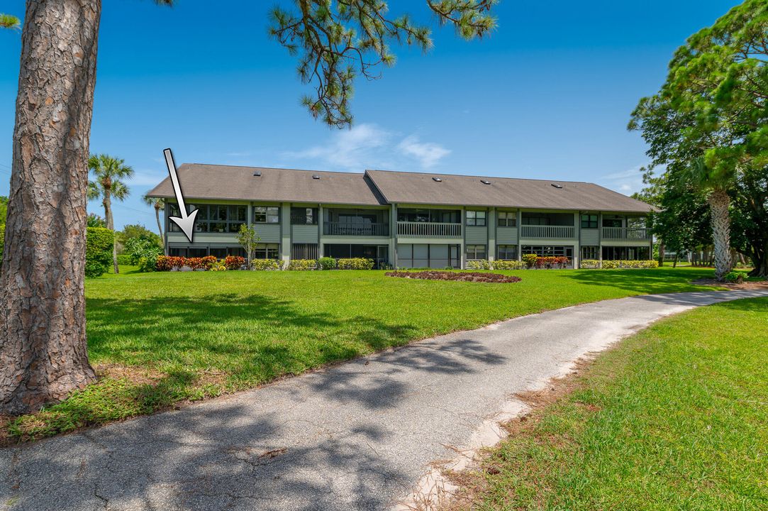 待售: $295,000 (3 贝兹, 2 浴室, 1570 平方英尺)