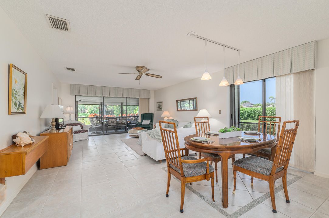 待售: $295,000 (3 贝兹, 2 浴室, 1570 平方英尺)