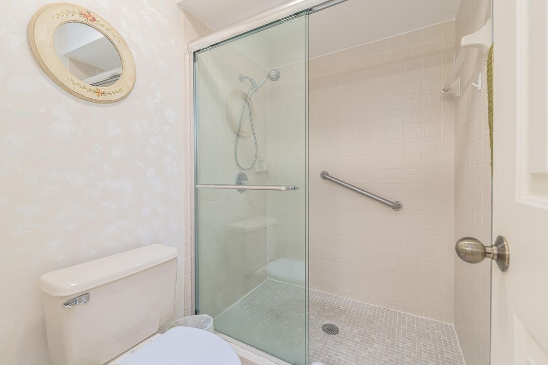 待售: $295,000 (3 贝兹, 2 浴室, 1570 平方英尺)