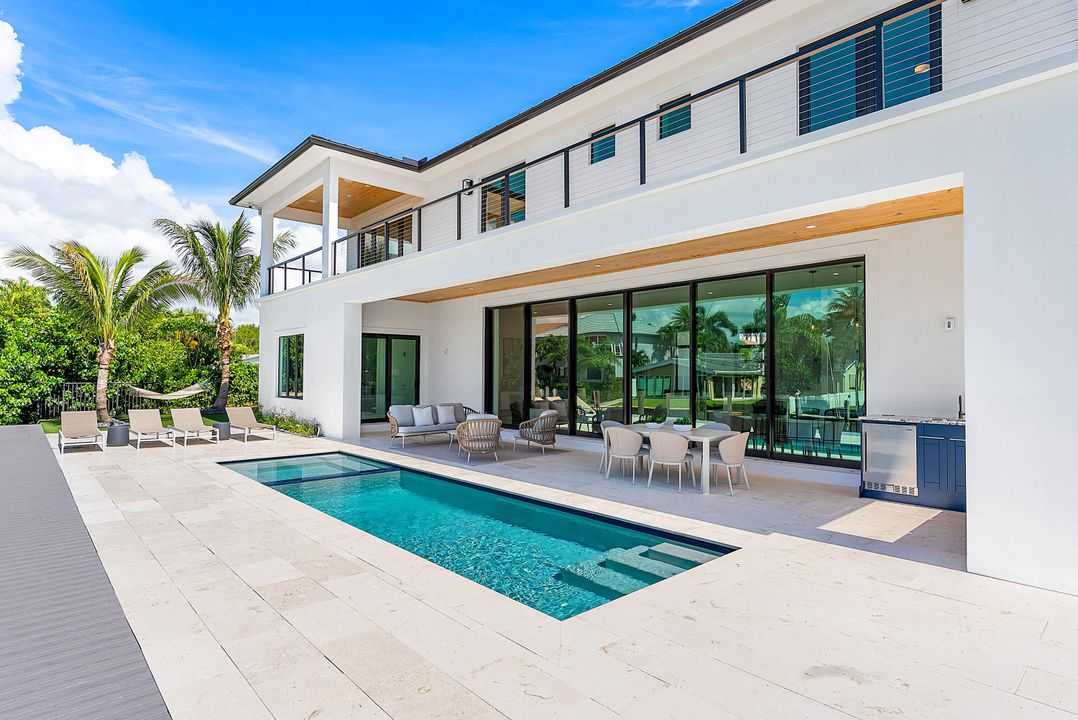 En Venta: $5,480,000 (5 camas, 7 baños, 4621 Pies cuadrados)