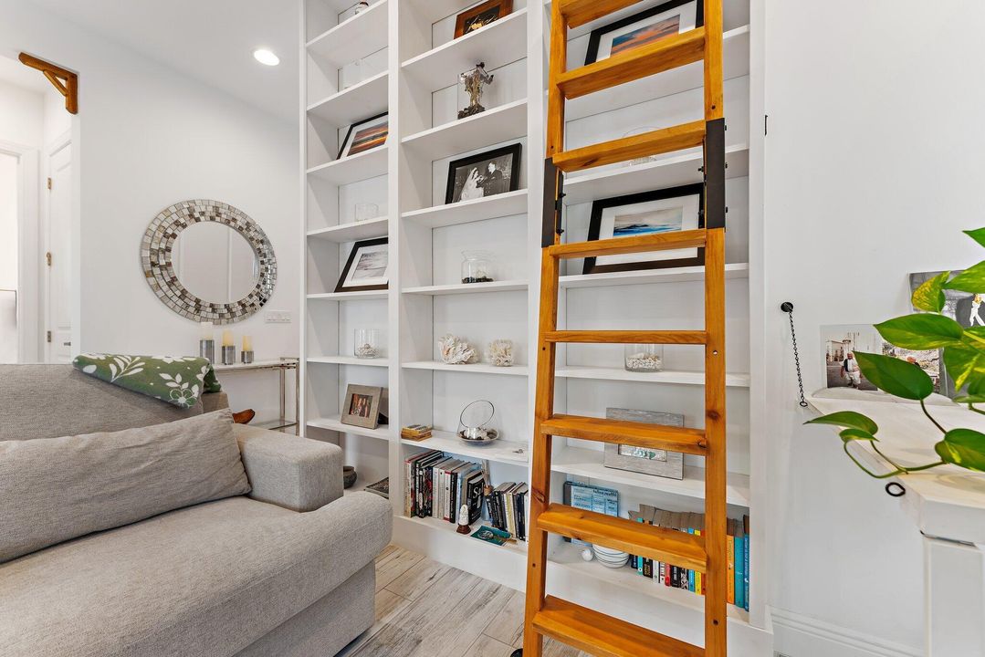 En Venta: $1,599,900 (3 camas, 3 baños, 2890 Pies cuadrados)
