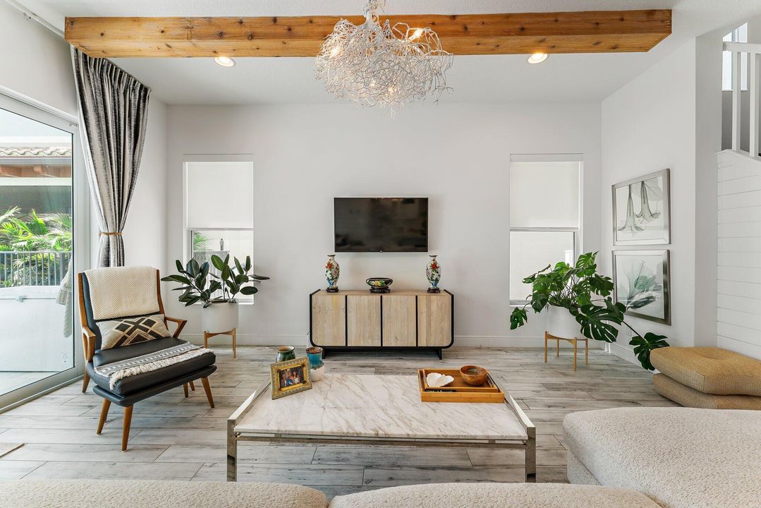 En Venta: $1,599,900 (3 camas, 3 baños, 2890 Pies cuadrados)