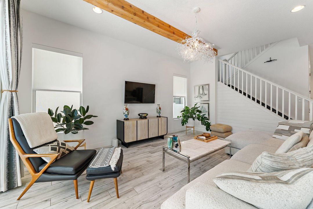En Venta: $1,599,900 (3 camas, 3 baños, 2890 Pies cuadrados)