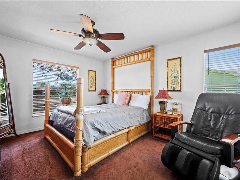 待售: $330,000 (3 贝兹, 2 浴室, 1058 平方英尺)