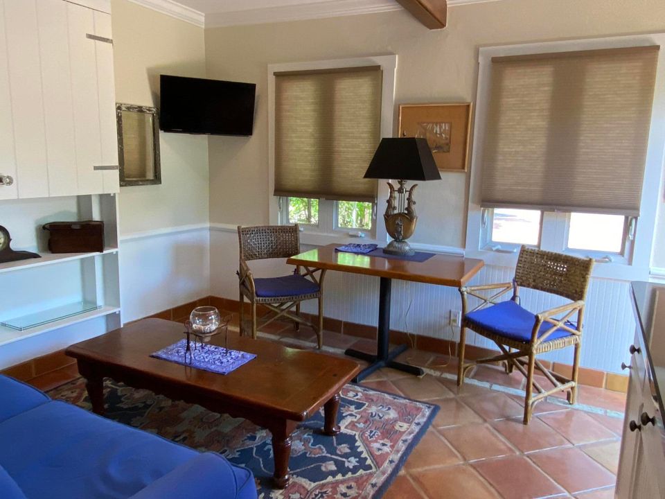 Recientemente alquilado: $1,600 (1 camas, 1 baños, 400 Pies cuadrados)