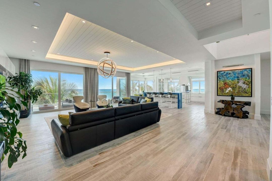 En Venta: $12,950,000 (4 camas, 4 baños, 5179 Pies cuadrados)