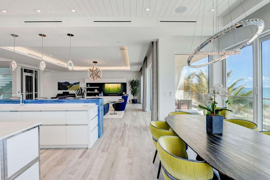 En Venta: $12,950,000 (4 camas, 4 baños, 5179 Pies cuadrados)