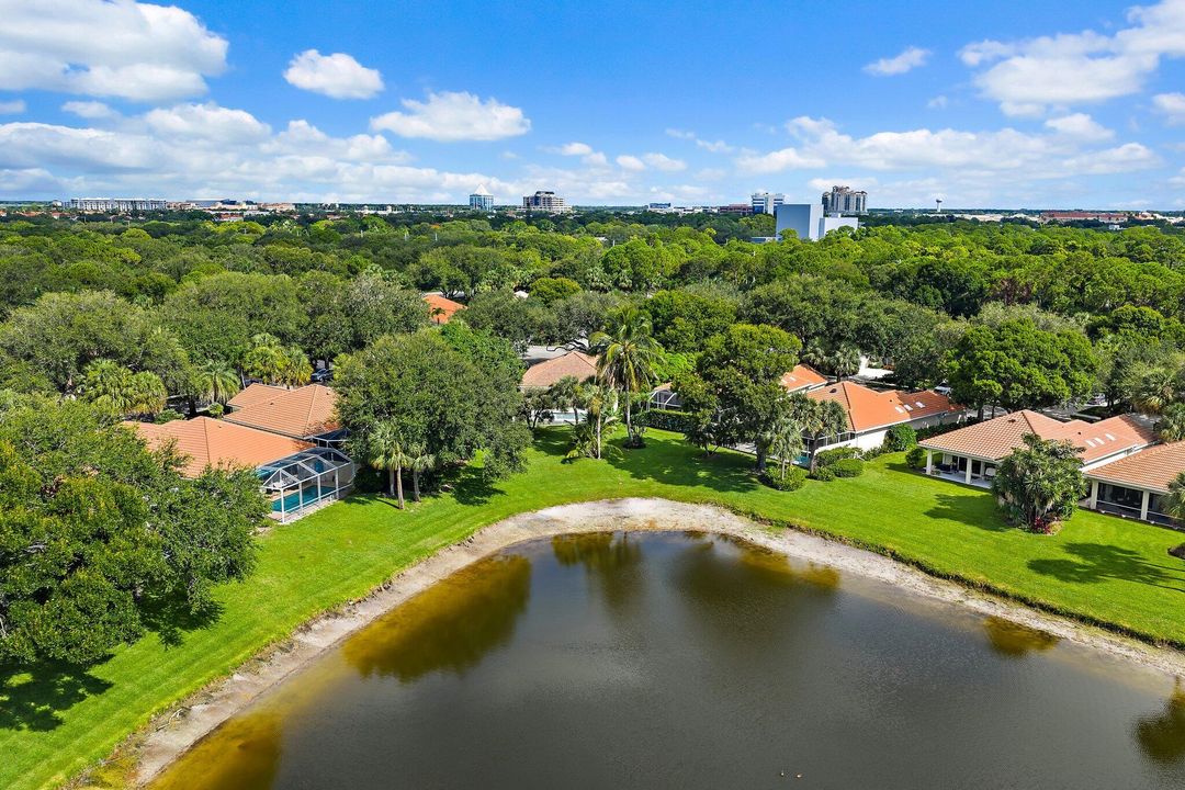 For Sale: $774,900 (3 beds, 2 baths, 1577 Square Feet)