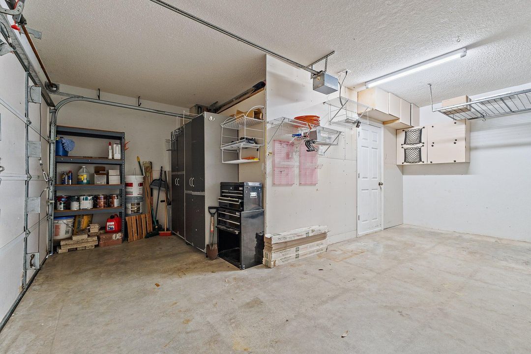 For Sale: $774,900 (3 beds, 2 baths, 1577 Square Feet)