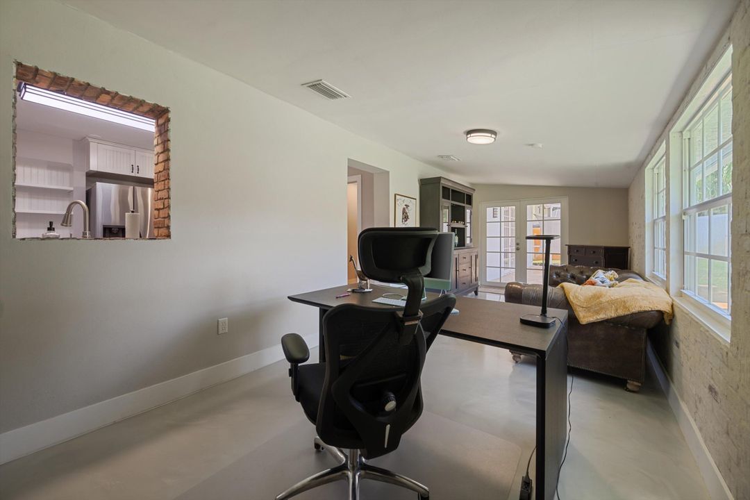 Active With Contract: $499,000 (2 beds, 2 baths, 1542 Square Feet)