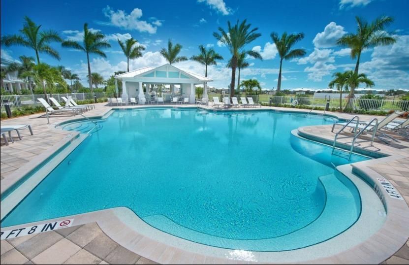 Active With Contract: $3,400 (3 beds, 2 baths, 1533 Square Feet)