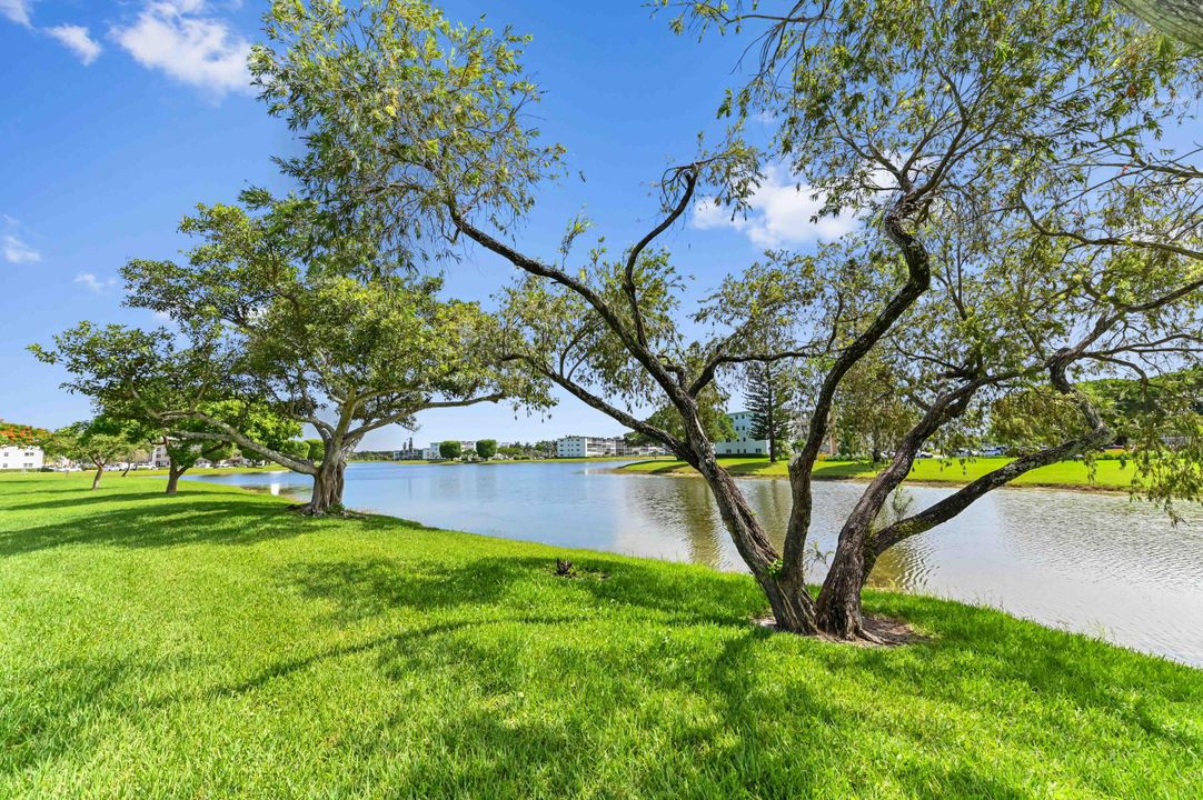 待售: $79,900 (1 贝兹, 1 浴室, 738 平方英尺)