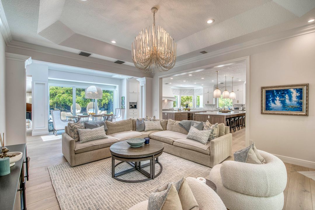En Venta: $4,250,000 (6 camas, 6 baños, 5560 Pies cuadrados)