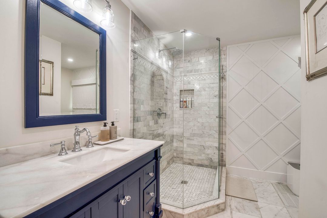 En Venta: $4,250,000 (6 camas, 6 baños, 5560 Pies cuadrados)