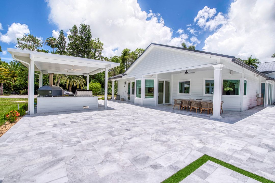 En Venta: $4,250,000 (6 camas, 6 baños, 5560 Pies cuadrados)