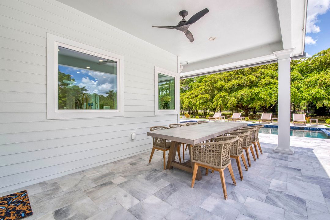 En Venta: $4,250,000 (6 camas, 6 baños, 5560 Pies cuadrados)