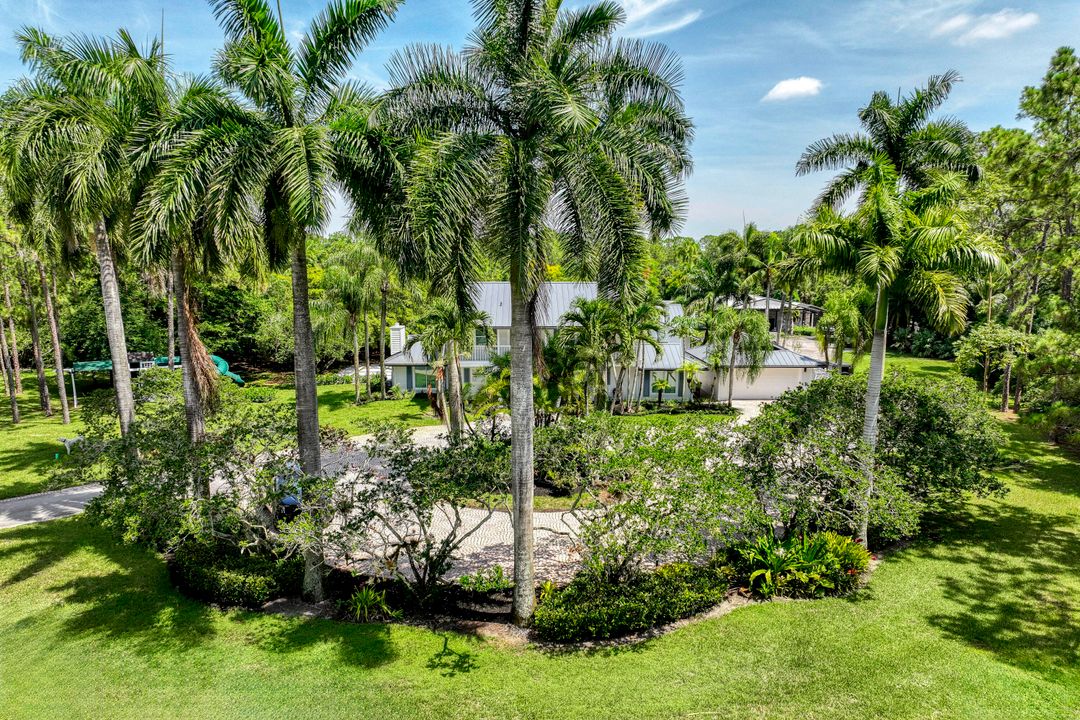 En Venta: $4,250,000 (6 camas, 6 baños, 5560 Pies cuadrados)