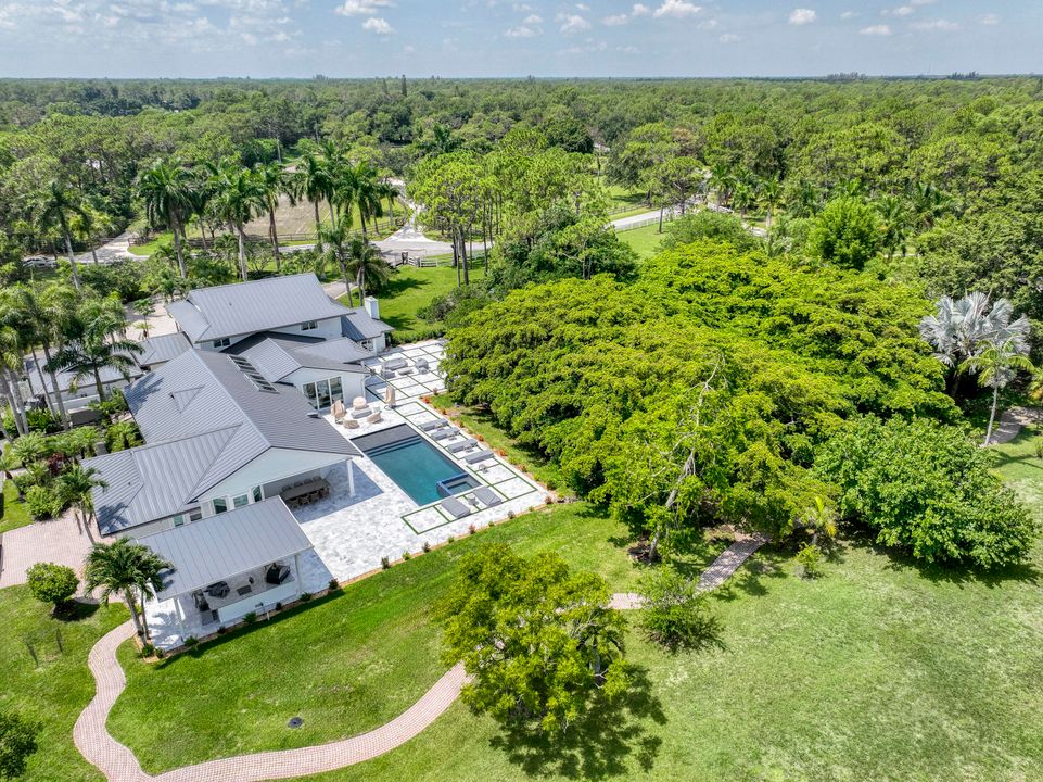 En Venta: $4,250,000 (6 camas, 6 baños, 5560 Pies cuadrados)