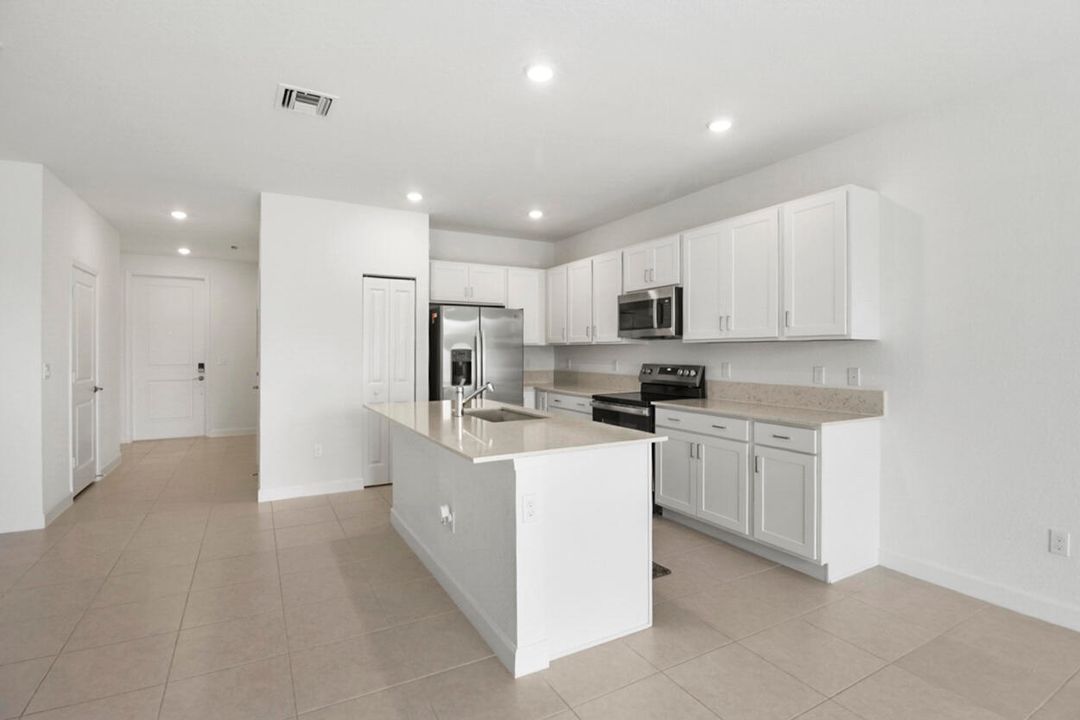 待售: $349,900 (3 贝兹, 2 浴室, 1632 平方英尺)