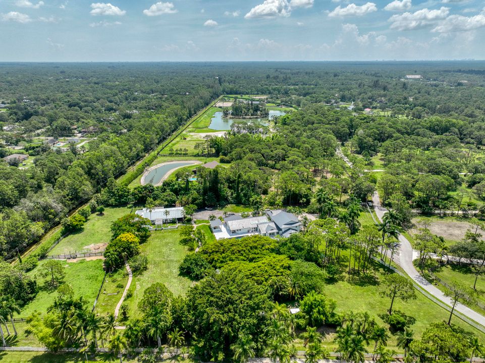 En Venta: $4,250,000 (6 camas, 6 baños, 5560 Pies cuadrados)