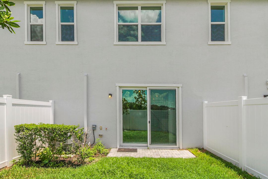 待售: $349,900 (3 贝兹, 2 浴室, 1632 平方英尺)