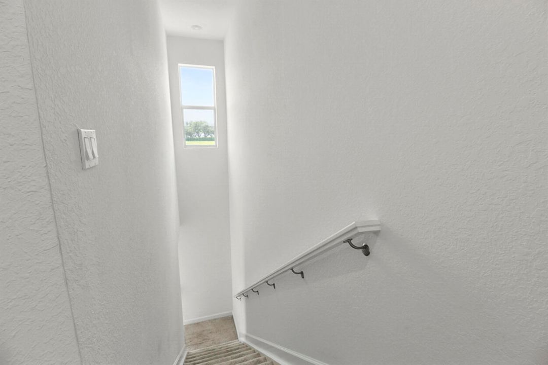 待售: $349,900 (3 贝兹, 2 浴室, 1632 平方英尺)