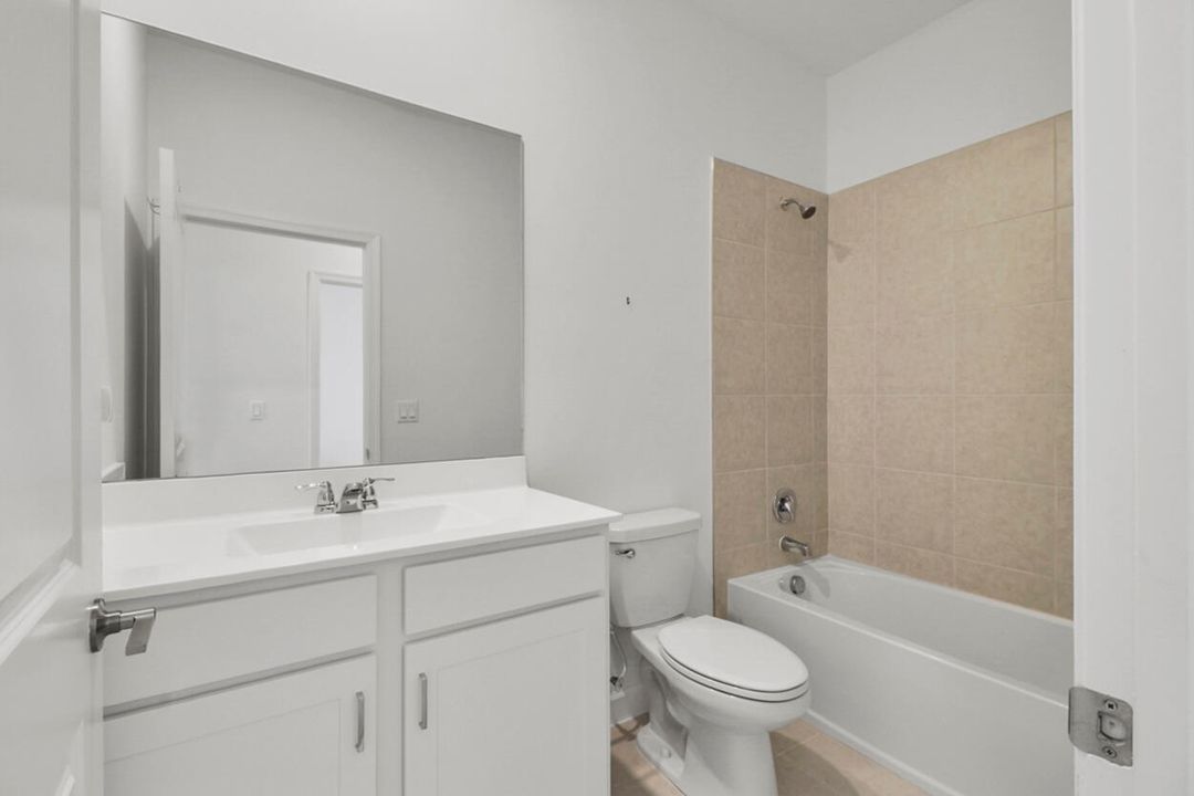 待售: $349,900 (3 贝兹, 2 浴室, 1632 平方英尺)