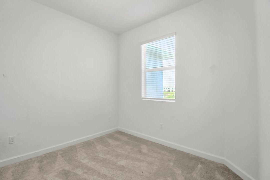 待售: $349,900 (3 贝兹, 2 浴室, 1632 平方英尺)