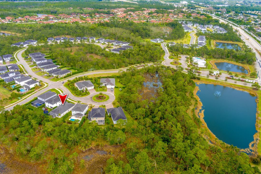 合同活跃: $759,000 (3 贝兹, 3 浴室, 2193 平方英尺)