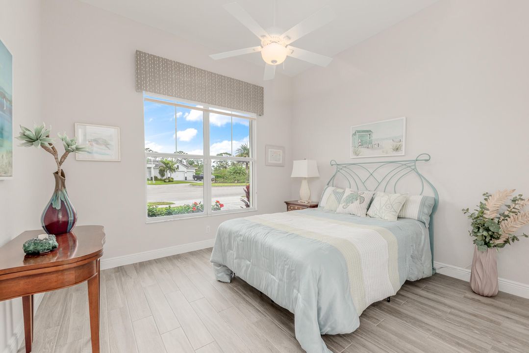 合同活跃: $759,000 (3 贝兹, 3 浴室, 2193 平方英尺)