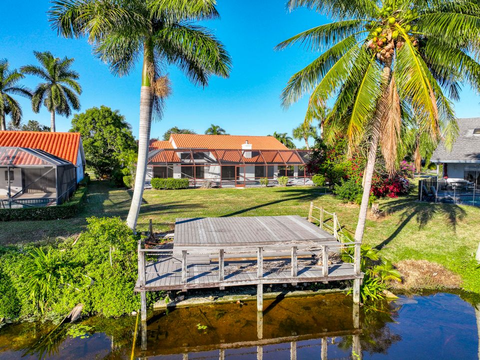 En Venta: $995,000 (4 camas, 2 baños, 2859 Pies cuadrados)