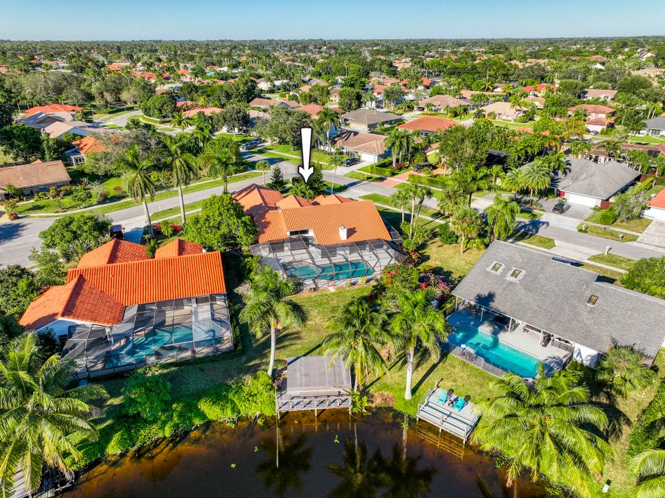 En Venta: $995,000 (4 camas, 2 baños, 2859 Pies cuadrados)