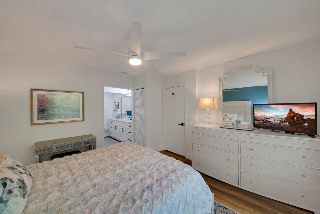 En Venta: $324,900 (2 camas, 2 baños, 1200 Pies cuadrados)