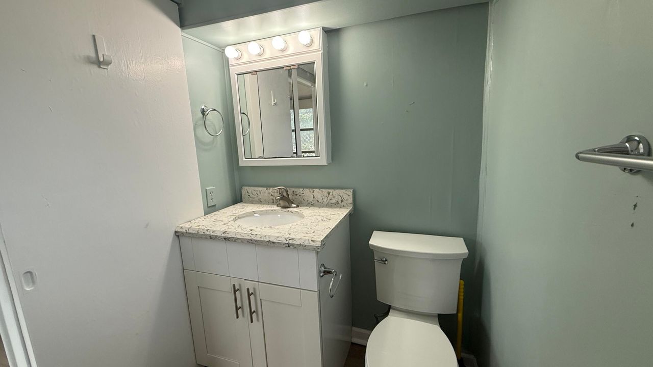 En Venta: $184,000 (2 camas, 2 baños, 944 Pies cuadrados)