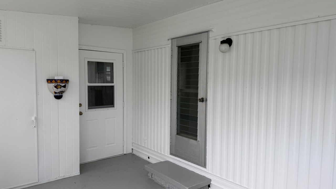 En Venta: $184,000 (2 camas, 2 baños, 944 Pies cuadrados)