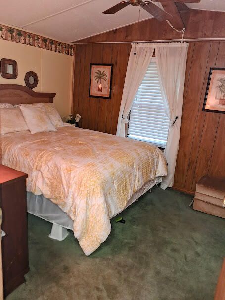 Active With Contract: $129,800 (2 beds, 1 baths, 728 Square Feet)