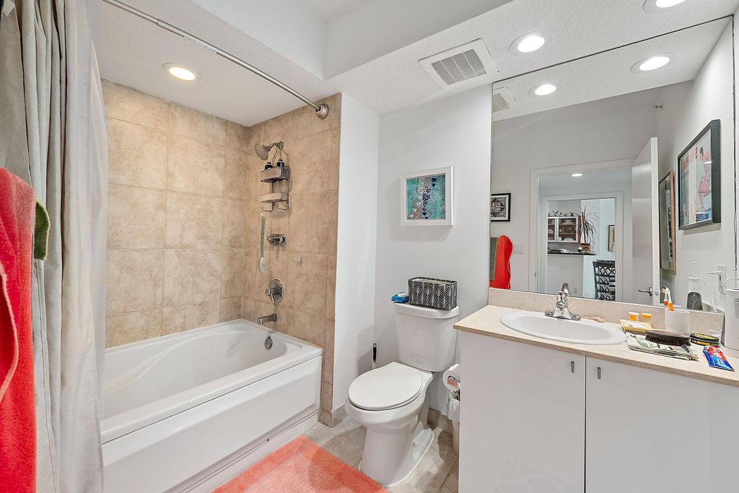 На продажу: $280,000 (1 спален, 1 ванн, 760 Квадратных фут)