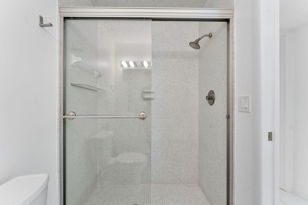 Под контрактом: $259,000 (2 спален, 2 ванн, 1137 Квадратных фут)