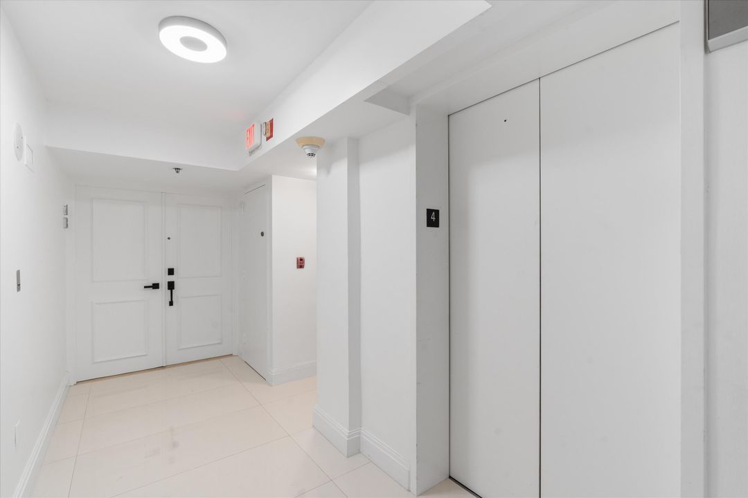 合同活跃: $1,399,000 (2 贝兹, 2 浴室, 1627 平方英尺)